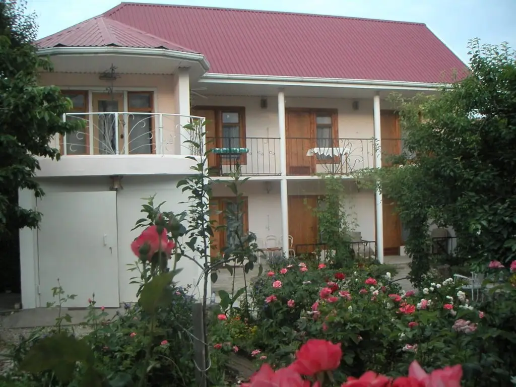 Кабардинка: Гостевой дом Guest House Green Oasis +