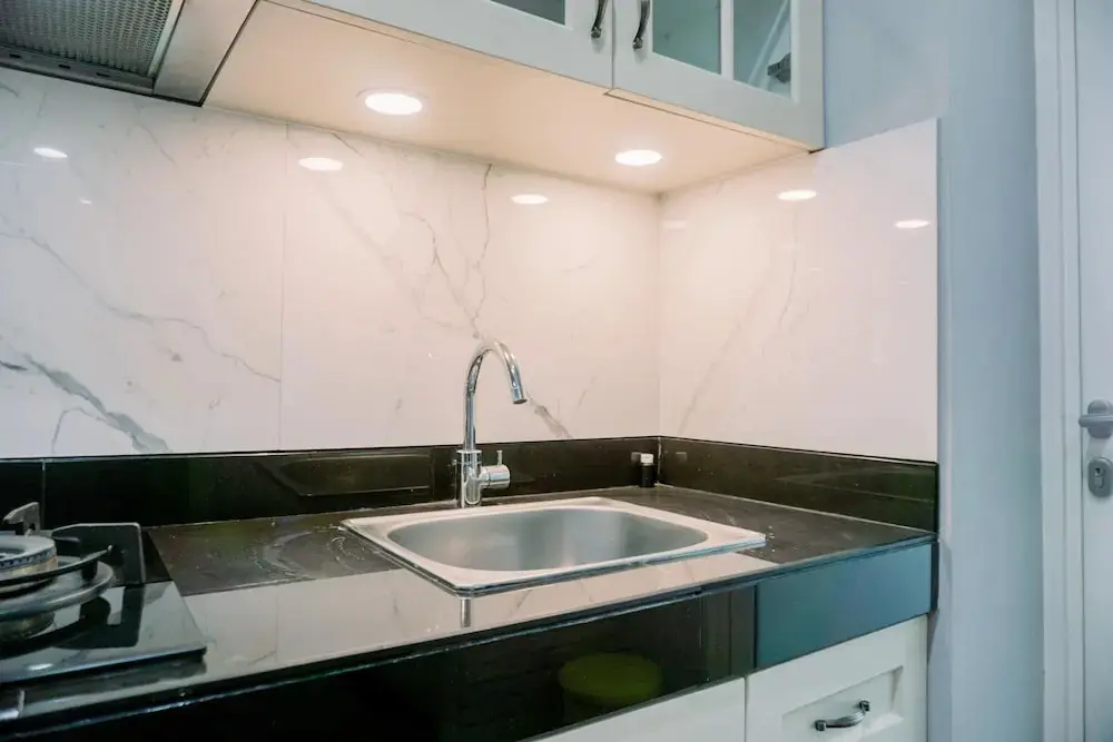 Джакарта: Best Deal And Homey 3Br Citralake Suites Apartment