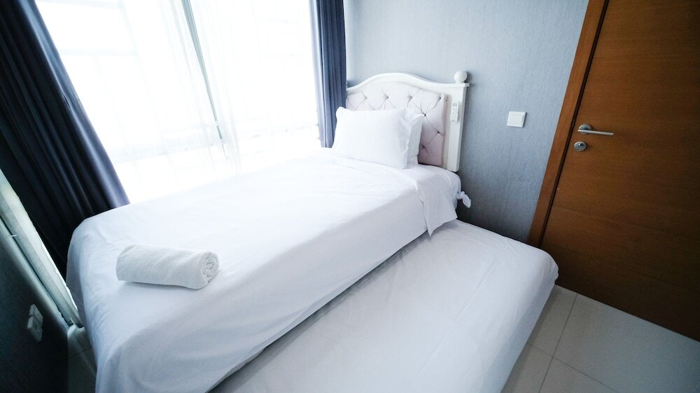 Сурабая: Spacious And Comfy 2Br Apartment At Aryaduta Residence Surabaya