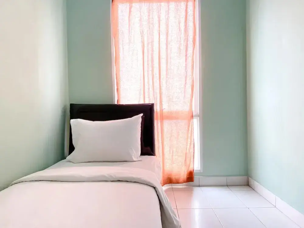 Бекаси: Modern And Nice 2Br At Patraland Urbano Apartment