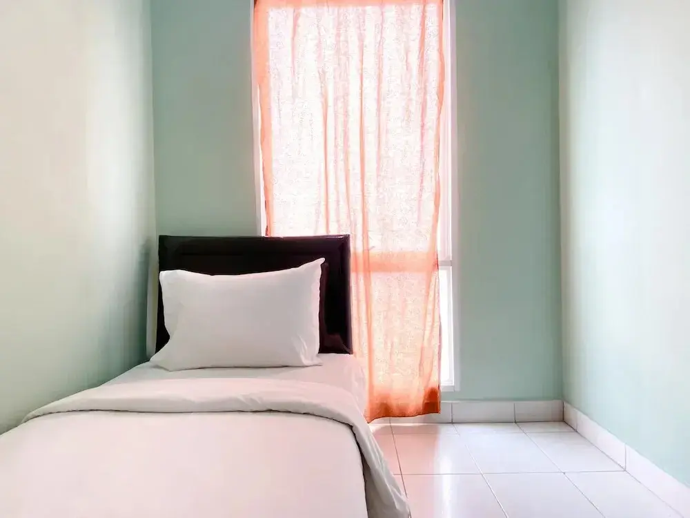 Бекаси: Modern And Nice 2Br At Patraland Urbano Apartment