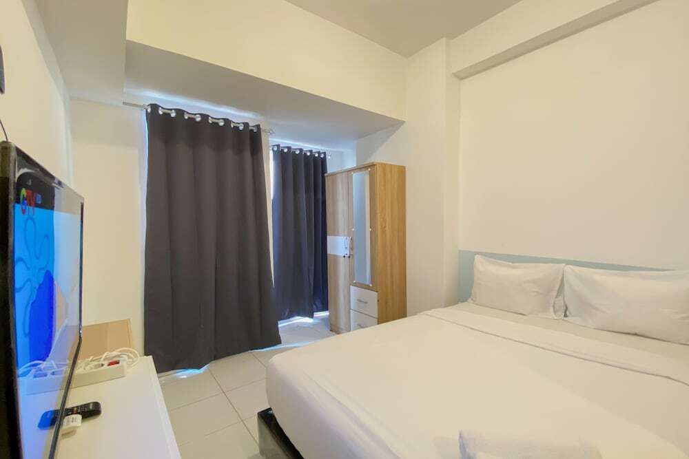 Южный Тангеранг: Modern Furnished And Homey Studio Tokyo Riverside Pik 2 Apartment