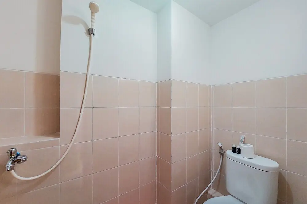 Южный Тангеранг: Serene And Nice Studio At Loftvilles City Apartment