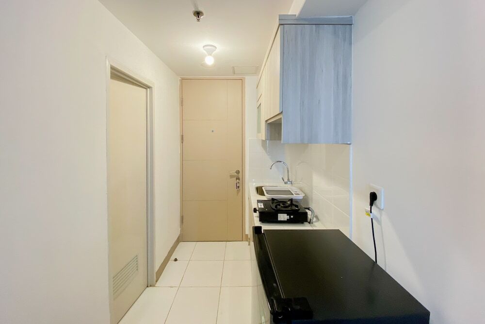 Южный Тангеранг: Fully Furnished And Modern Studio At Tokyo Riverside Apartment Pik 2