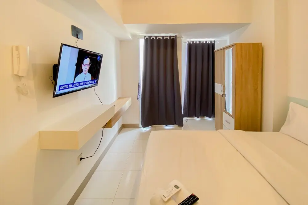 Южный Тангеранг: Fully Furnished And Modern Studio At Tokyo Riverside Apartment Pik 2