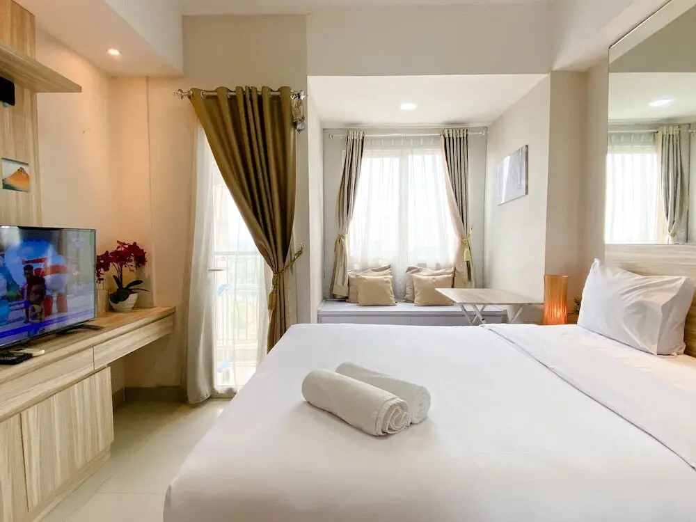 Чикаранг: Cozy And Minimalist 1Br Oasis Cikarang Apartment