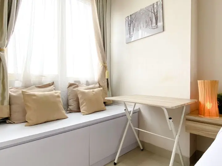 Чикаранг: Cozy And Minimalist 1Br Oasis Cikarang Apartment