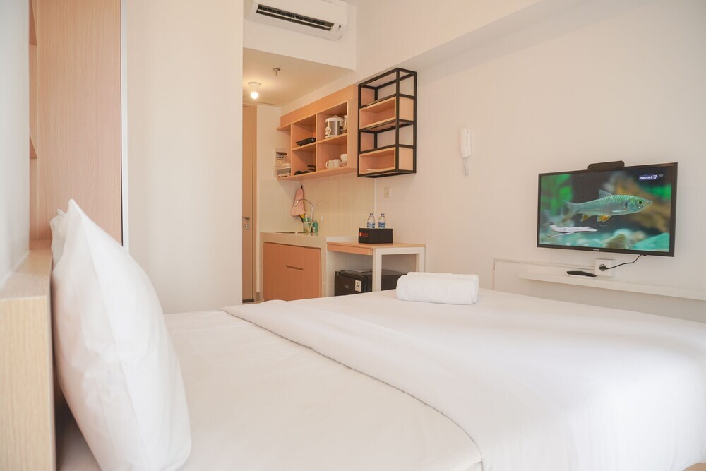 Южный Тангеранг: Comfy And Enjoy Studio At Tokyo Riverside Pik 2 Apartment