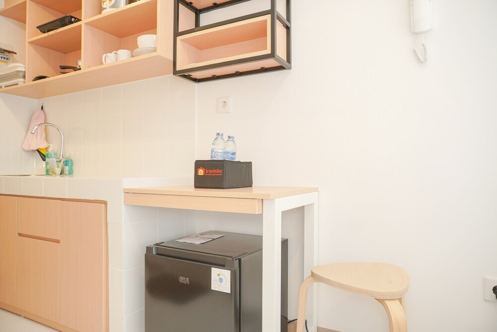 Южный Тангеранг: Comfy And Enjoy Studio At Tokyo Riverside Pik 2 Apartment