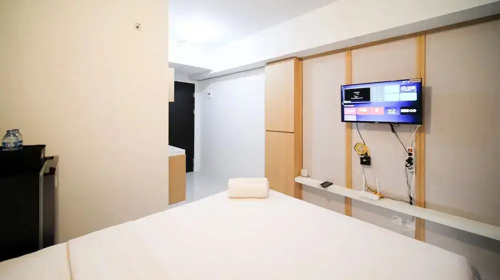 Сидоарджо: Good Location And Best Deals Studio Apartment At Suncity Residence