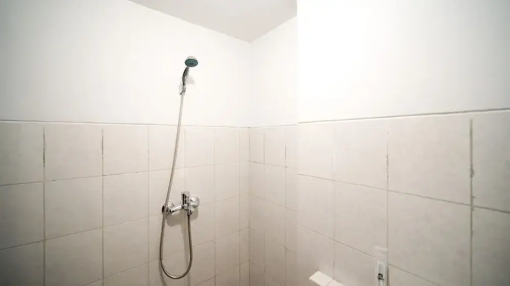 Сидоарджо: Good Location And Best Deals Studio Apartment At Suncity Residence