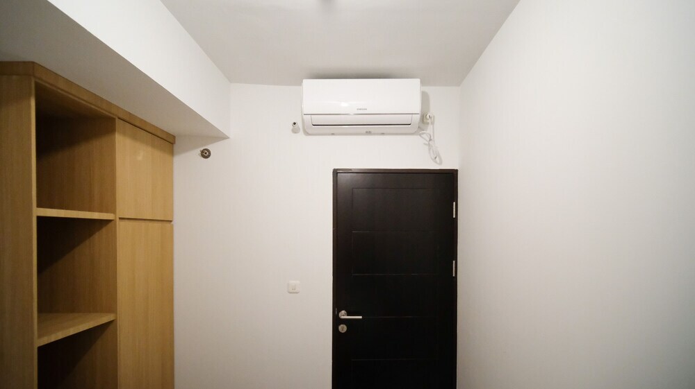 Сидоарджо: Comfy And Spacey 2Br Apartment At Suncity Residence