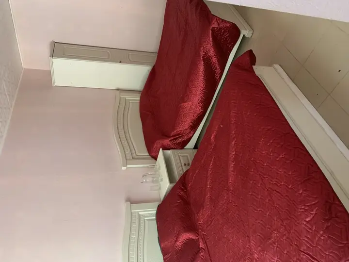 Кучугуры: Imperiya Guest House