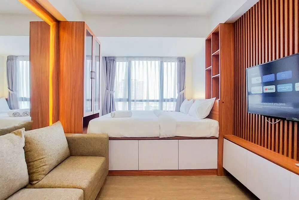Тангеранг: Good And Homey Studio At Collins Boulevard Apartment
