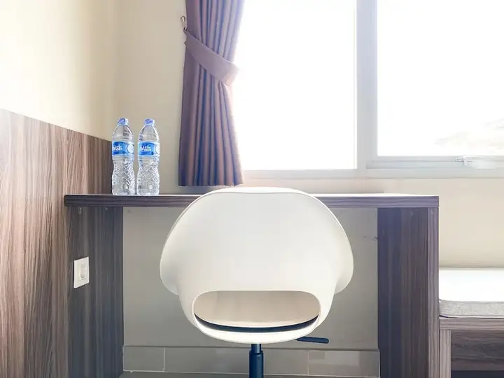 Бекаси: Modern Studio At Gateway Park Lrt City Bekasi Apartment