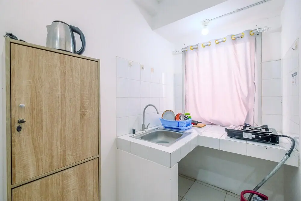 Бекаси: Simply Look Studio At Mont Blanc Bekasi Apartment