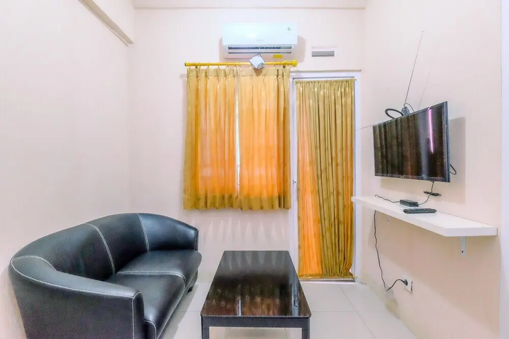 Джакарта: Cozy 2Br Green Pramuka City Apartment Near Shopping Mall