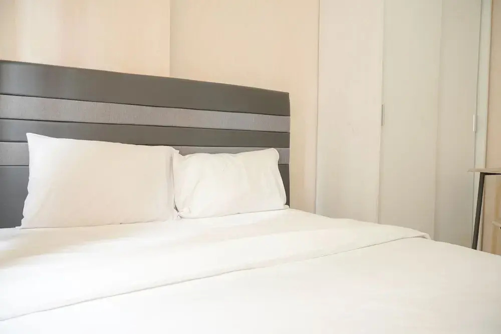 Джакарта: Cozy 2Br Green Pramuka City Apartment Near Shopping Mall