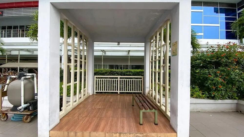 Джакарта: Cozy 2Br Green Pramuka City Apartment Near Shopping Mall