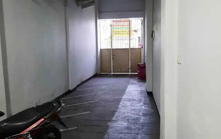 Тангеранг: OYO Life 92781 Kost Parung Serab Syariah