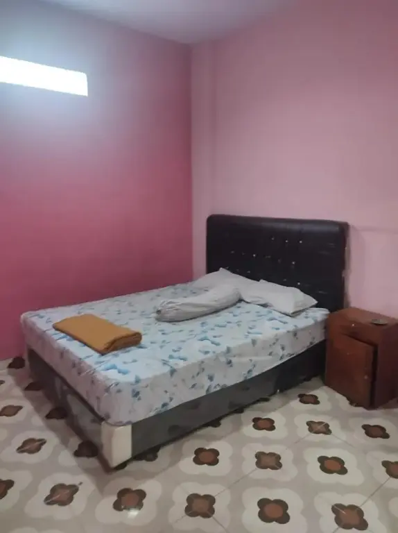 Бандар-Лампунг: Oyo 93342 Yasmine Guesthouse Syariah