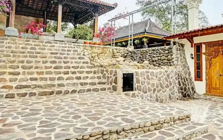 Бандар-Лампунг: Capital O 93345 The Saka Guest House Syariah