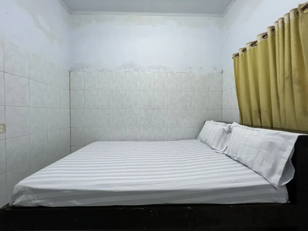 Паре-Паре: OYO 93406 Pondok Bulo Ugi Syariah Near SD Negeri 185 Pinrang