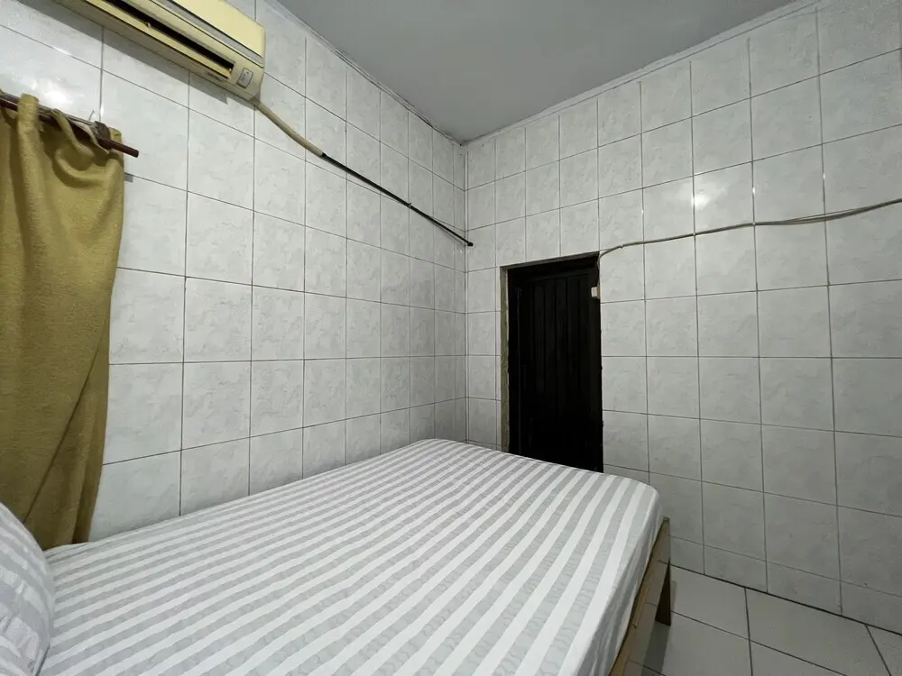 Паре-Паре: OYO 93406 Pondok Bulo Ugi Syariah Near SD Negeri 185 Pinrang