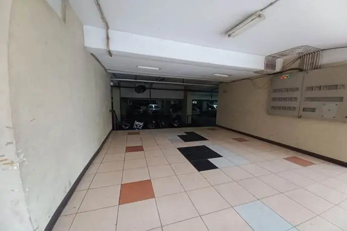 Бандунг: OYO 93352 Apartement Gateway Cicadas By Db Rent