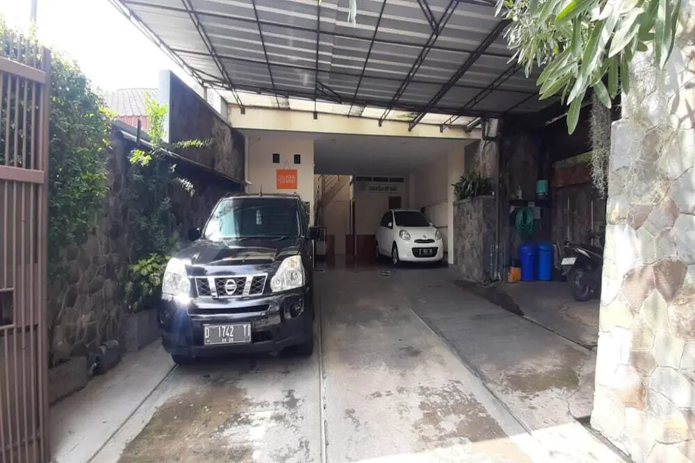 Бандунг: Super OYO 93358 Sukamulya Homestay