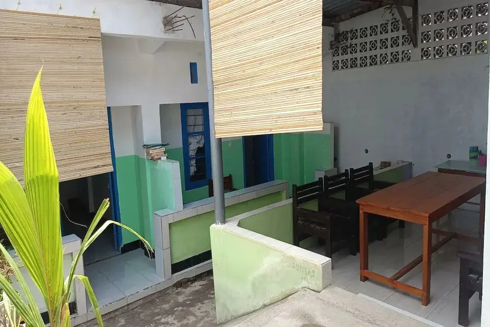 Jerowaru: OYO 93359 Kawi Homestay