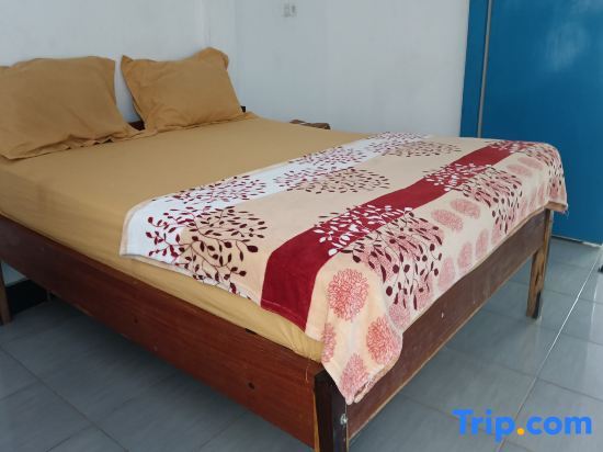 Jerowaru: OYO 93359 Kawi Homestay