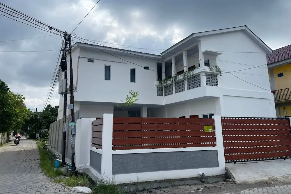 Пеканбару: OYO 93457 White House Syariahnearoyo 93457 White House Syariah