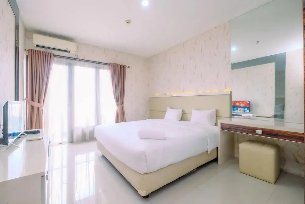 Джакарта: Modern And Homey 1Br At Tamansari Semanggi Apartment