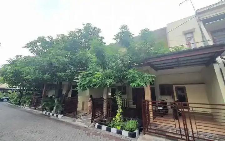 Сурабая: OYO 93444 Damia Homestay Syariah