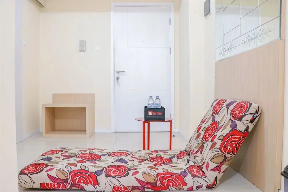 Бандунг: Minimalist 1Br Apartment Parahyangan Residence