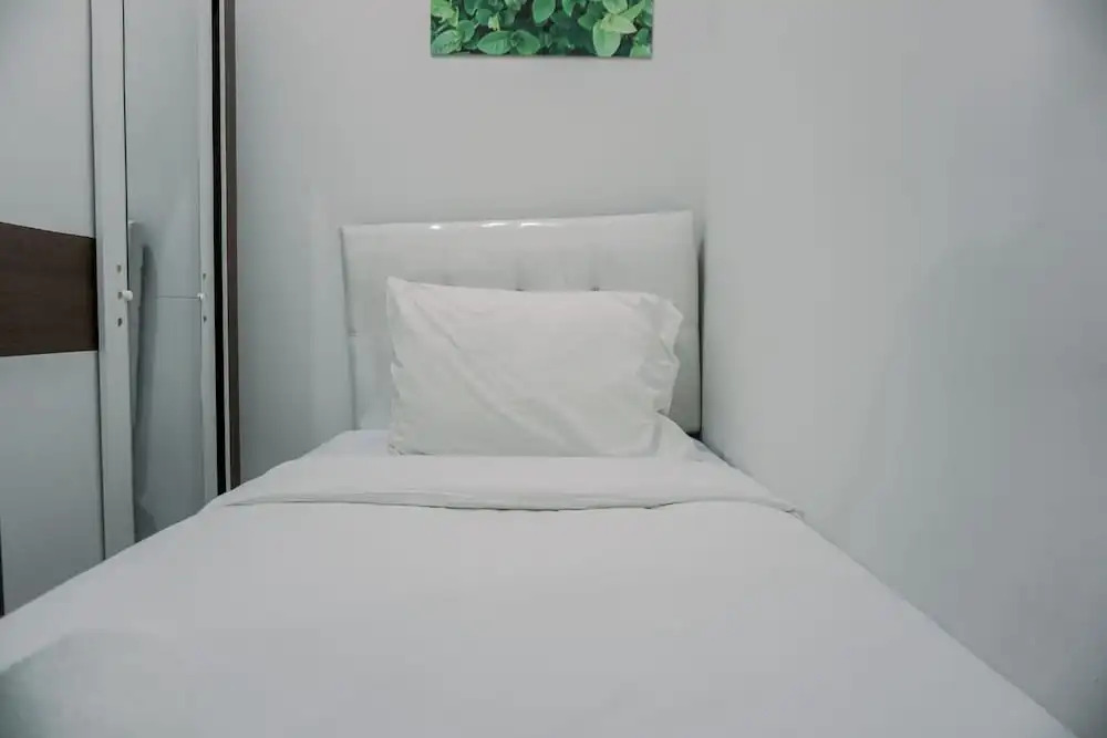 Южный Тангеранг: Good Deal And Cozy 2Br At Apartment Amazana Serpong