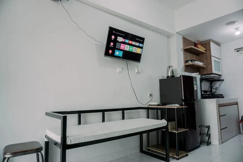 Южный Тангеранг: Good Deal And Cozy 2Br At Apartment Amazana Serpong