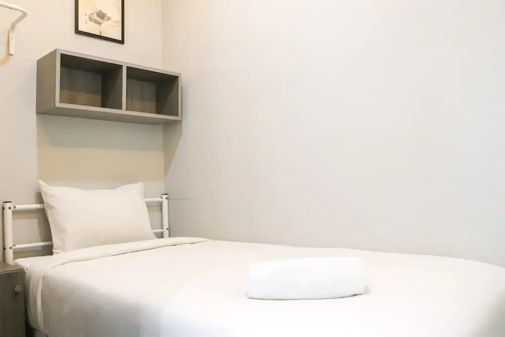 Бандунг: Brand New 2Br Apartment At Grand Asia Afrika