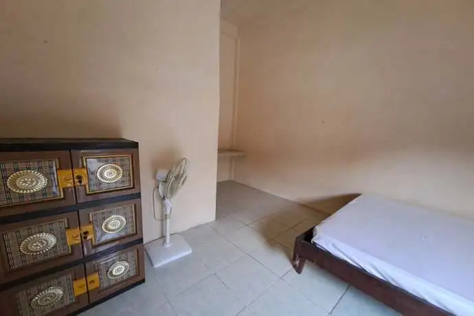 Джамби: Spot On 93465 Archa Guest House Syariah