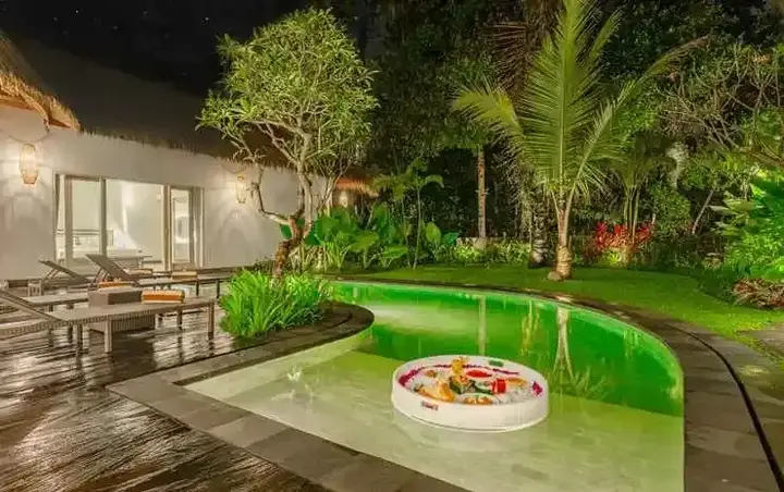 Убуд: Brand New Luxury 3BR Villa Ethnic Ubud 1