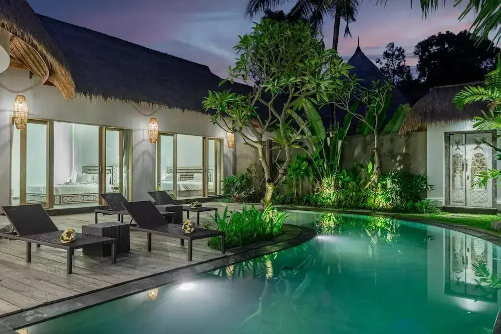 Убуд: Brand New Luxury 3Br Villa Ethnic Ubud 2