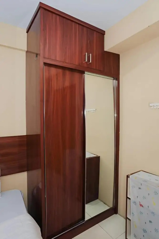 Южный Тангеранг: Aurora Rooms at Green Lake View Apartment