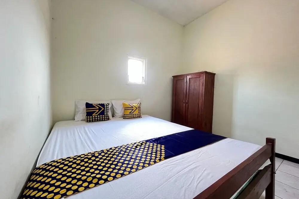 Маланг: SPOT ON 93423 Kost Berkah Near Kebun Teh Wonosari