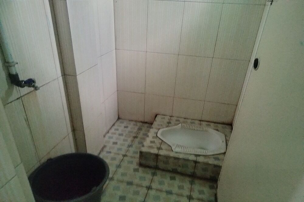 Медан: SPOT ON 93460 Lewi Family Guest House Near GBKP Bangun Mulia Km. 11