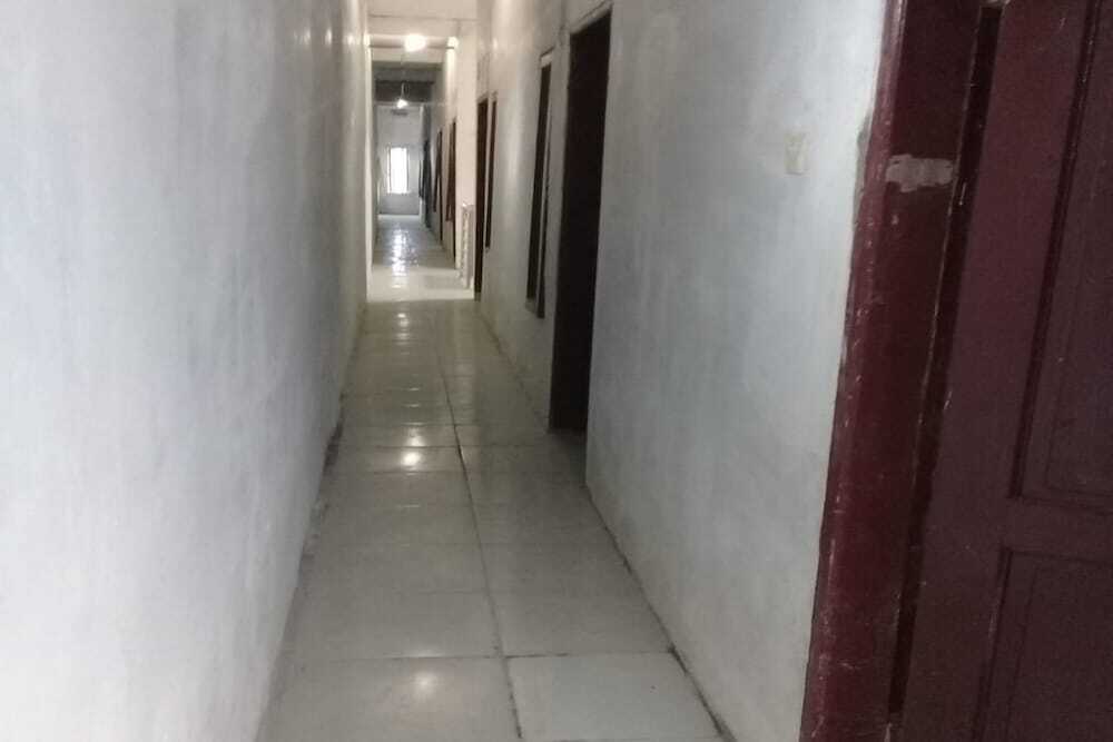 Медан: SPOT ON 93460 Lewi Family Guest House Near GBKP Bangun Mulia Km. 11