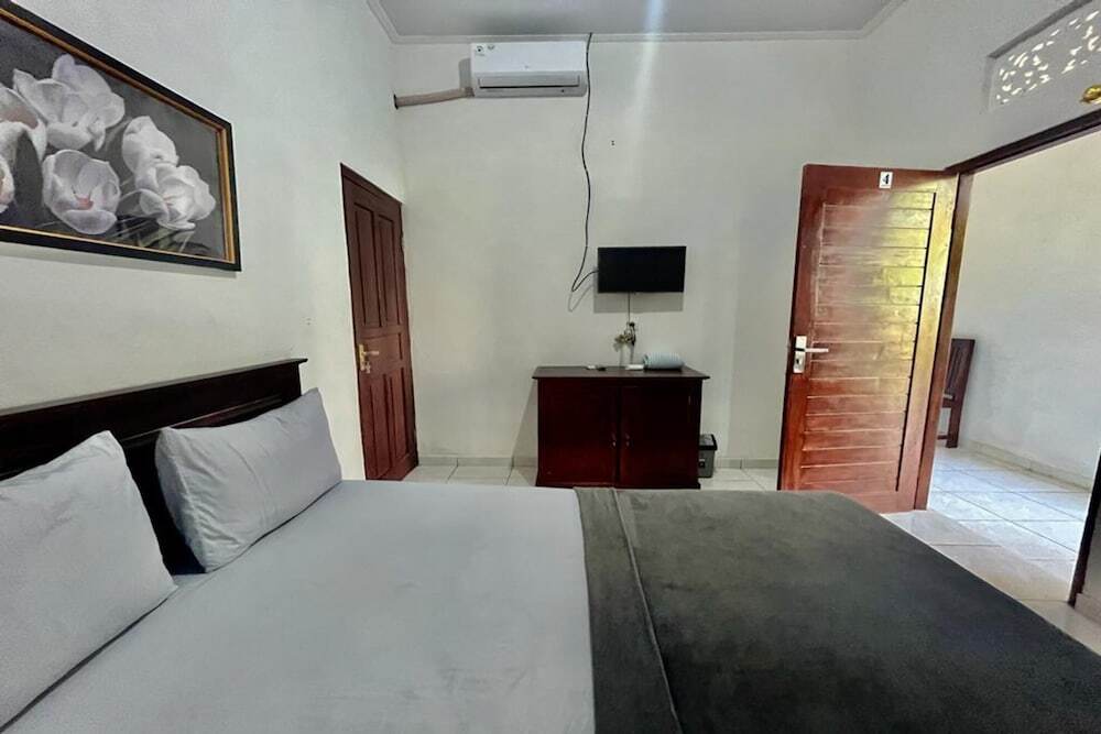 Каликбукбук: OYO 93482 Penginapan Tenang Lovina