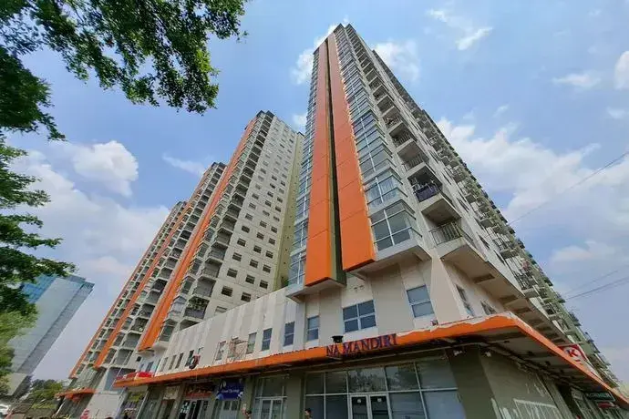 Бандунг: OYO 93481 Apartement Grand Asia Afrika
