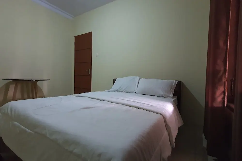 Сеи Пинанг: OYO 93520 Wisma Haji BunbunNearYani Heahlerr