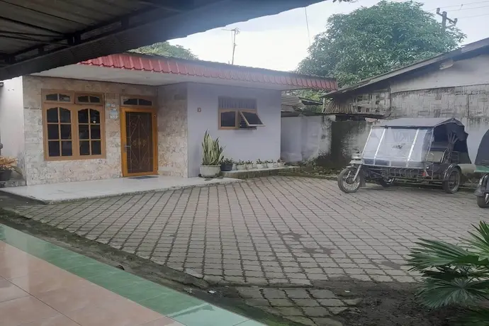 Медан: SPOT ON 93506 Kamboja Homestay Syariah